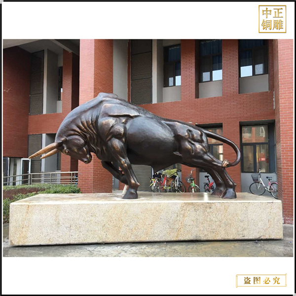 景观铜雕牛摆件(图1)